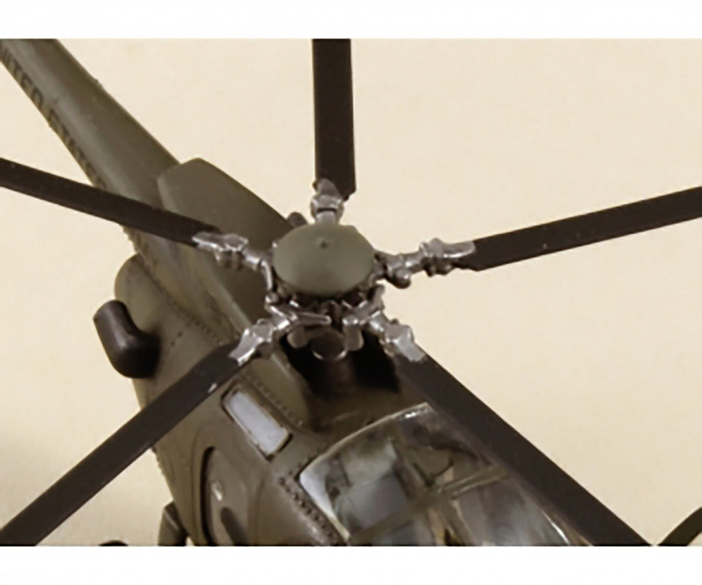 Italeri Ah-6 Night Fox 017