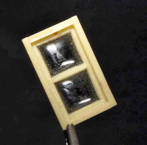 Deluxe Materials Glue N Glaze Ad55