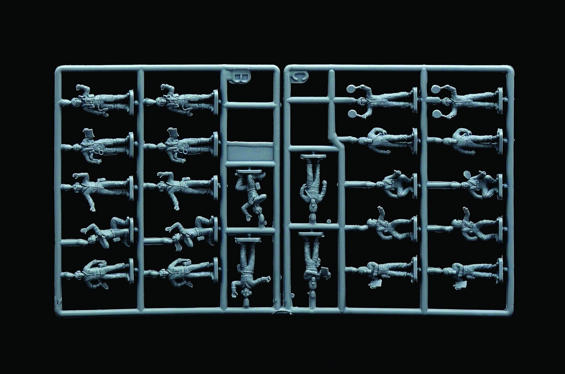 Italeri Nato Pilots And Ground Crew 1246