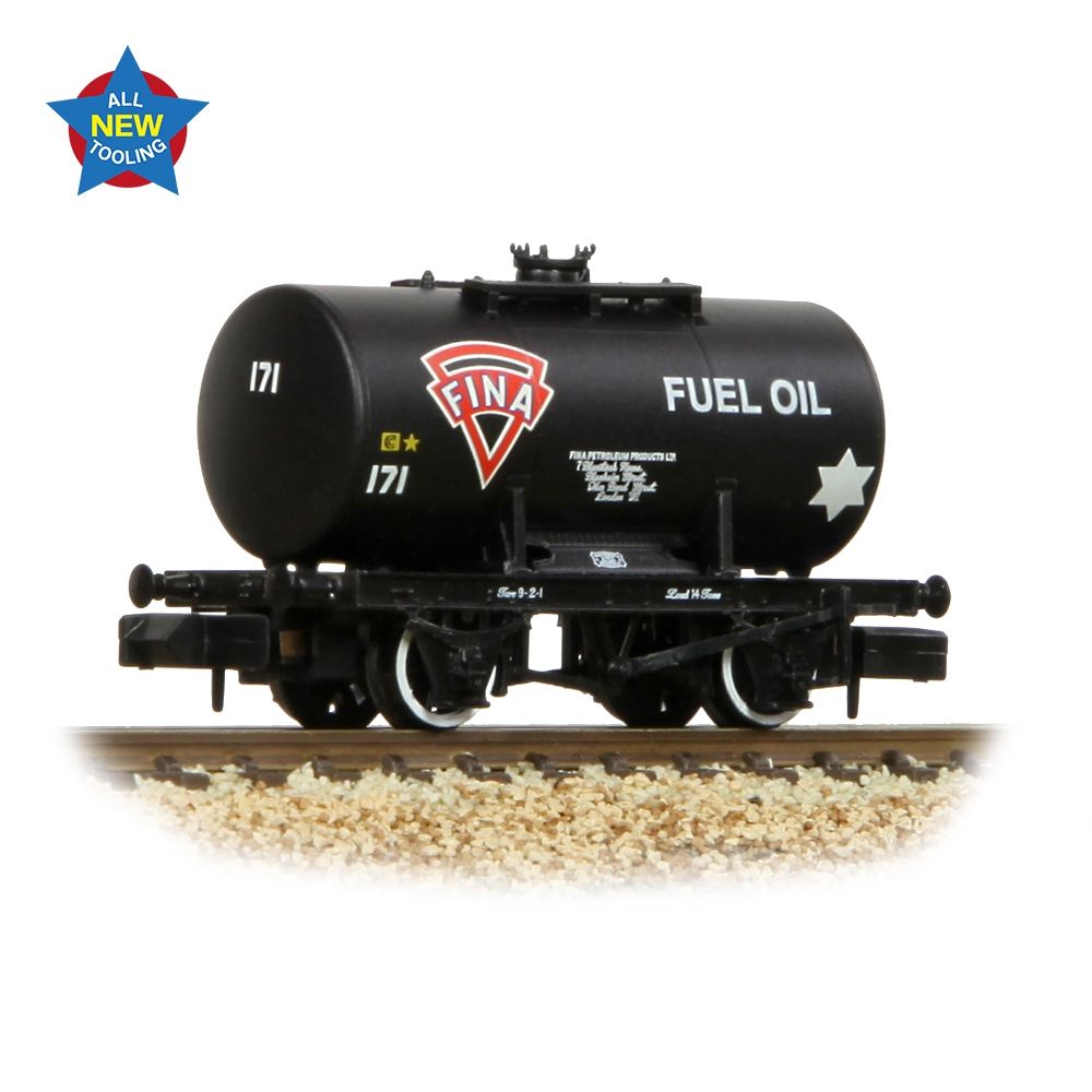 Graham Farish 14t Anchor-Mounted Tank Wagon 'Fina' Black 378-003A