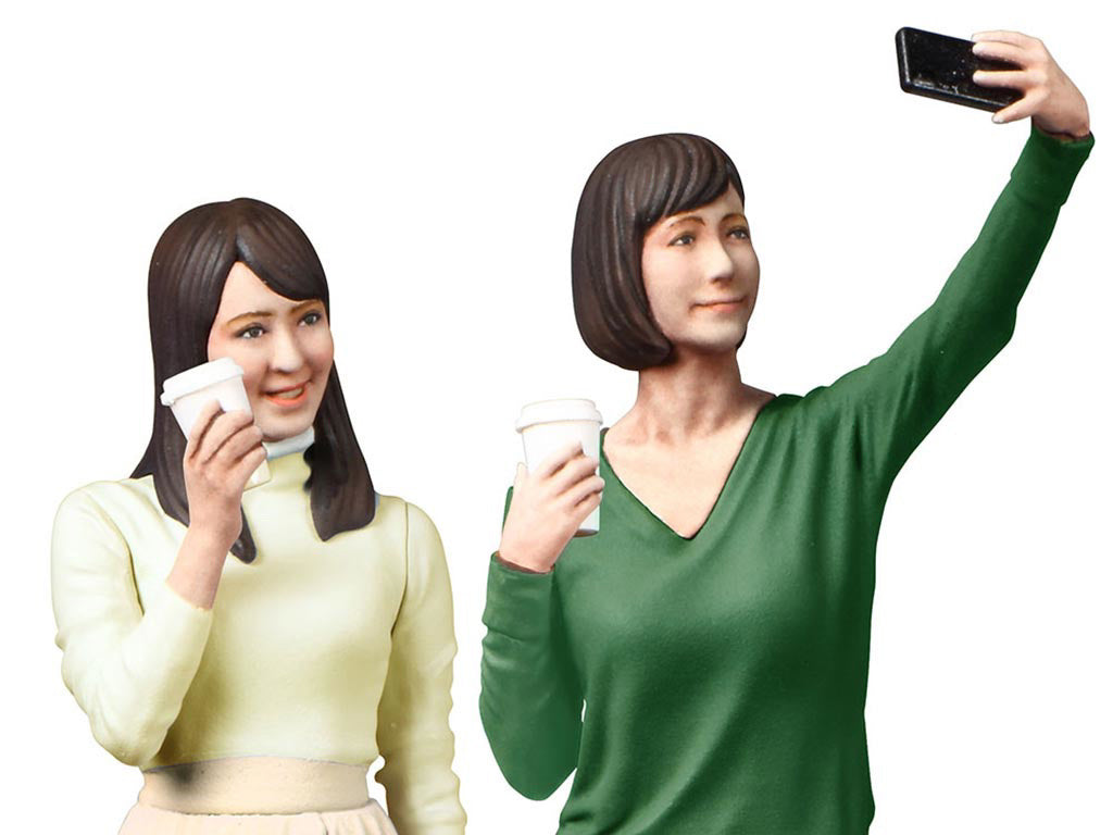 Tamiya Campus Friends Set Ii 24356