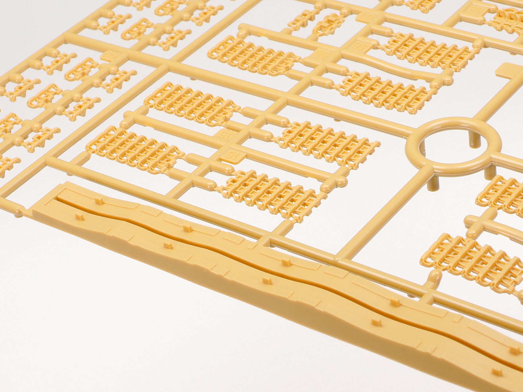 Tamiya 1/35 Panzer Iv.F & Motorcycle North Africa 25208