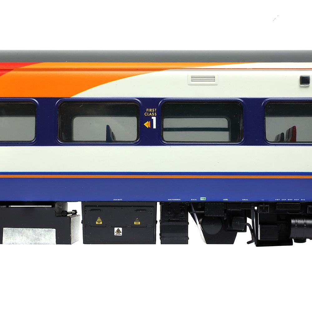 Branchline Class 158 2-Car DMU 158884 South West Trains 31-495