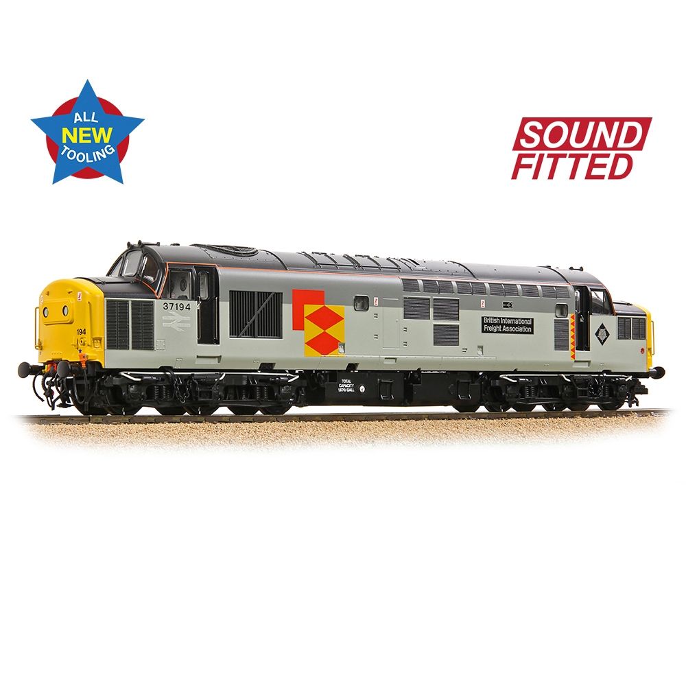 Branchline Class 37/0 Centre Headcode 37194 'British Int. Freight Assoc.' BR RF 35-307SFX