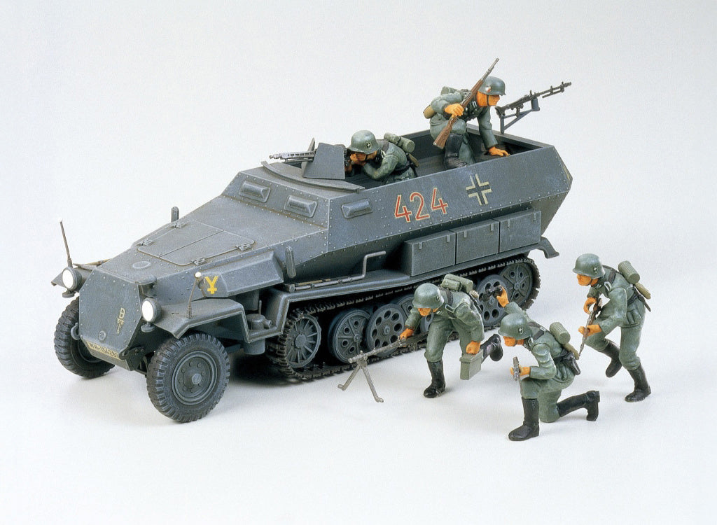 Tamiya German Hanomag Sdkfz 251/1 Kit