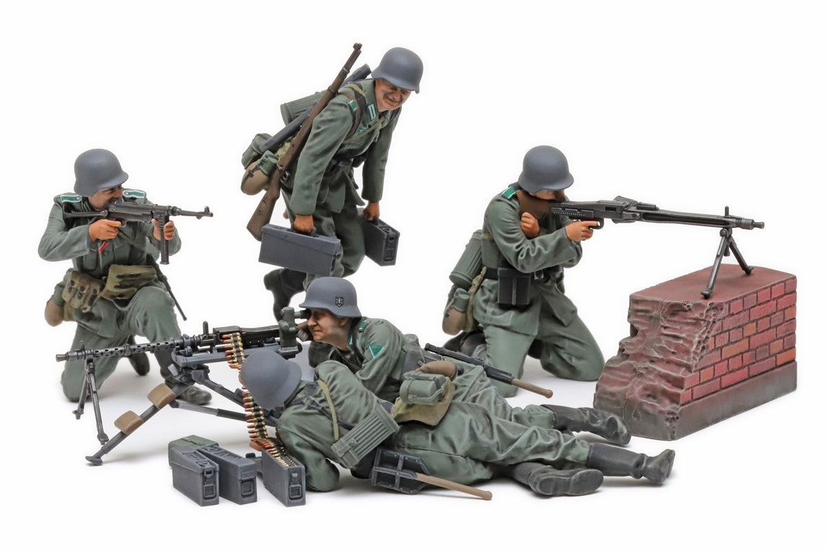 Tamiya 1/35 German Mg Team Mid-Wwii