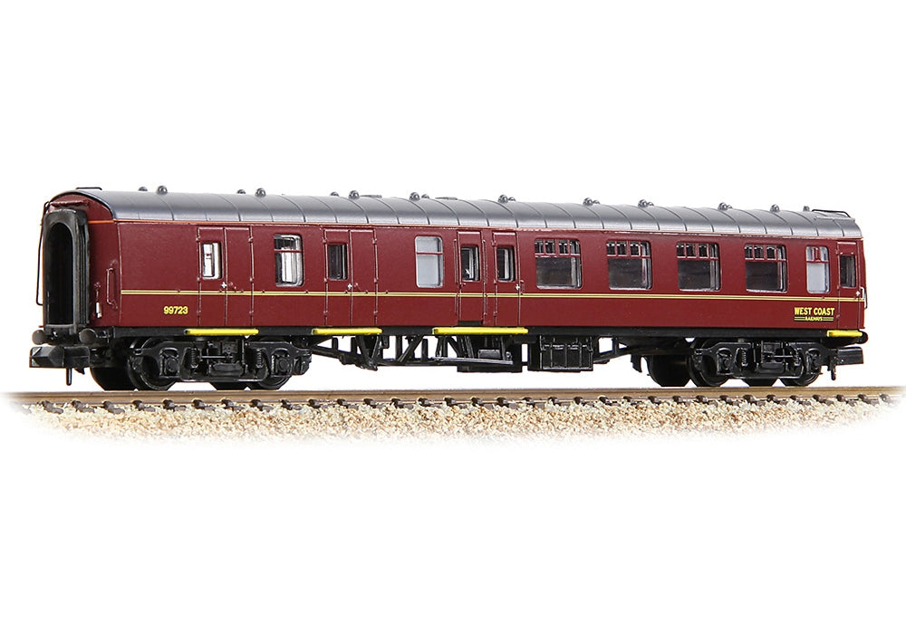 Graham Farish BR MK1 BSK Brake Second Corridor WCRC Maroon 374-199