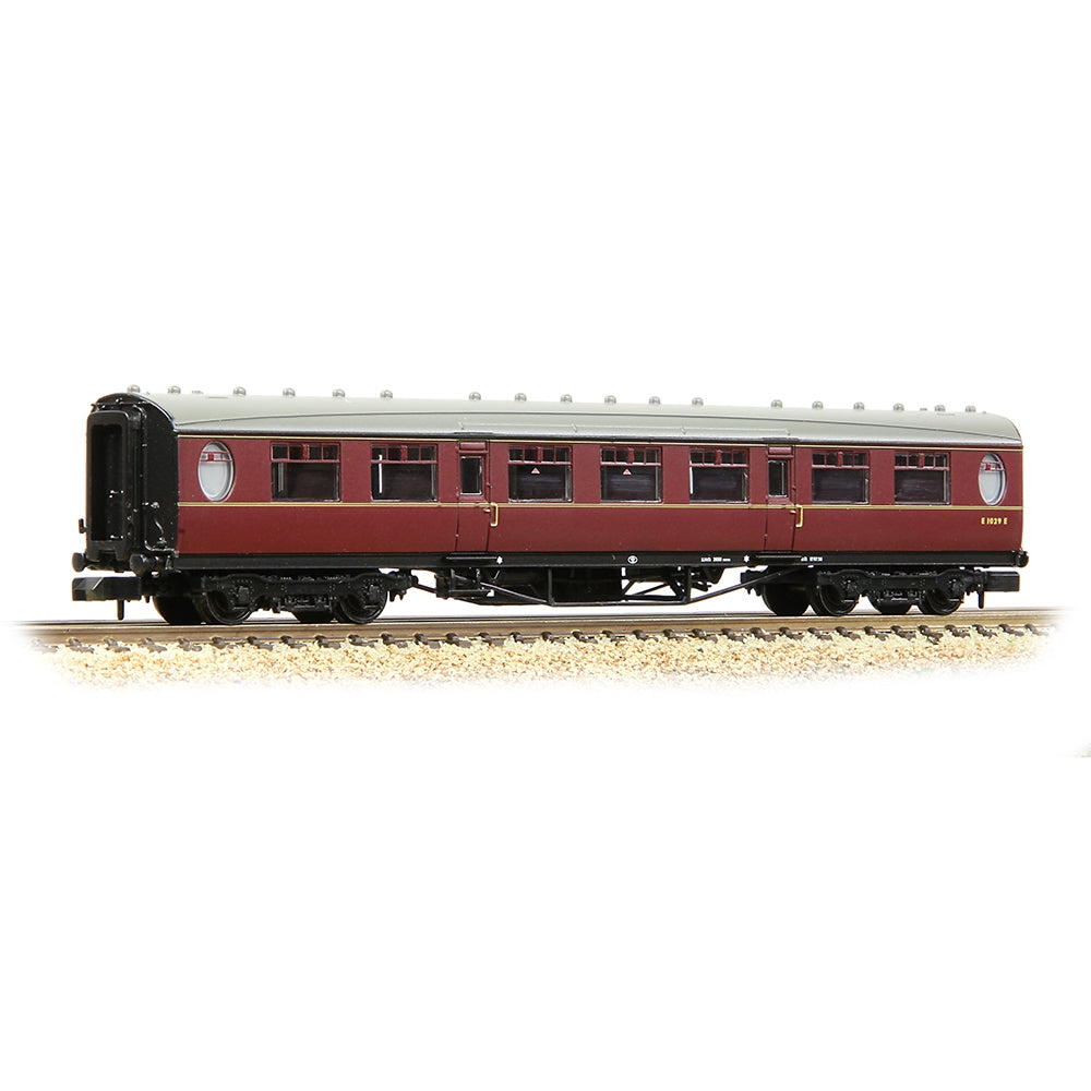 Graham Farish LNER Thompson Second Corridor BR Maroon 376-252