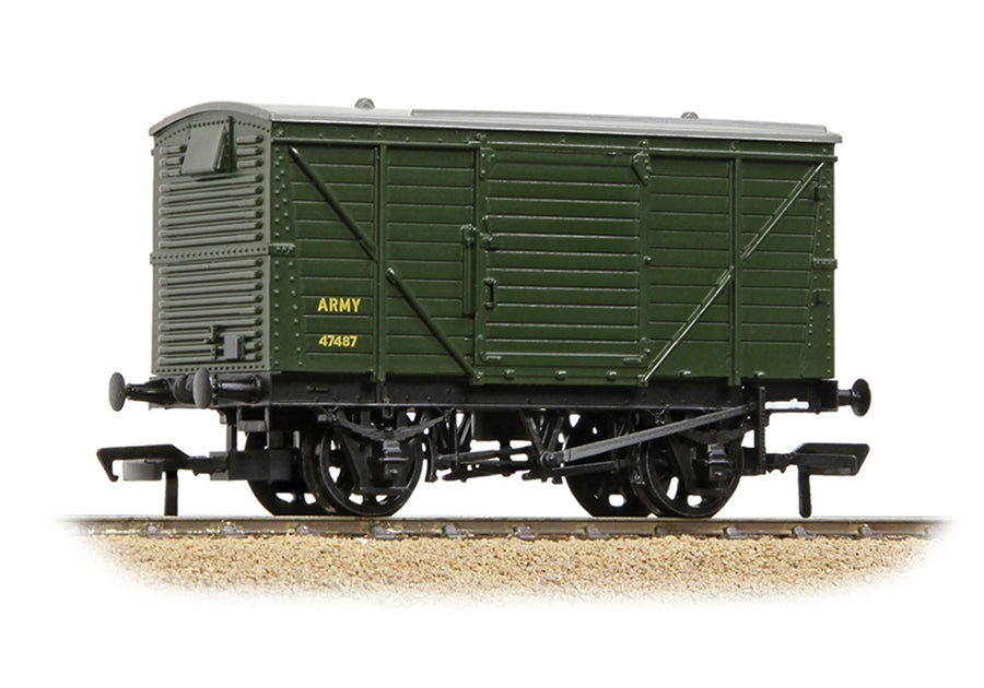 Branchline LMS 12t Planked Ventilated Van Army Green 37-806A