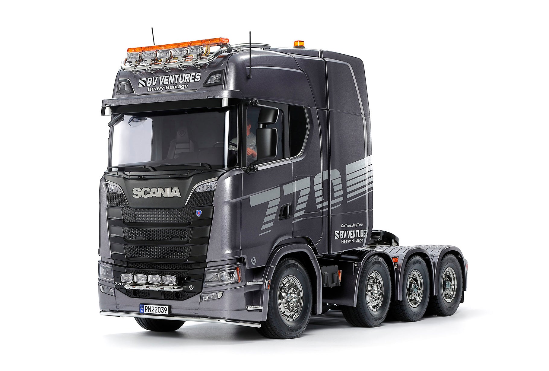 Tamiya Scania 8x4/4 Gun Metal 56376 1