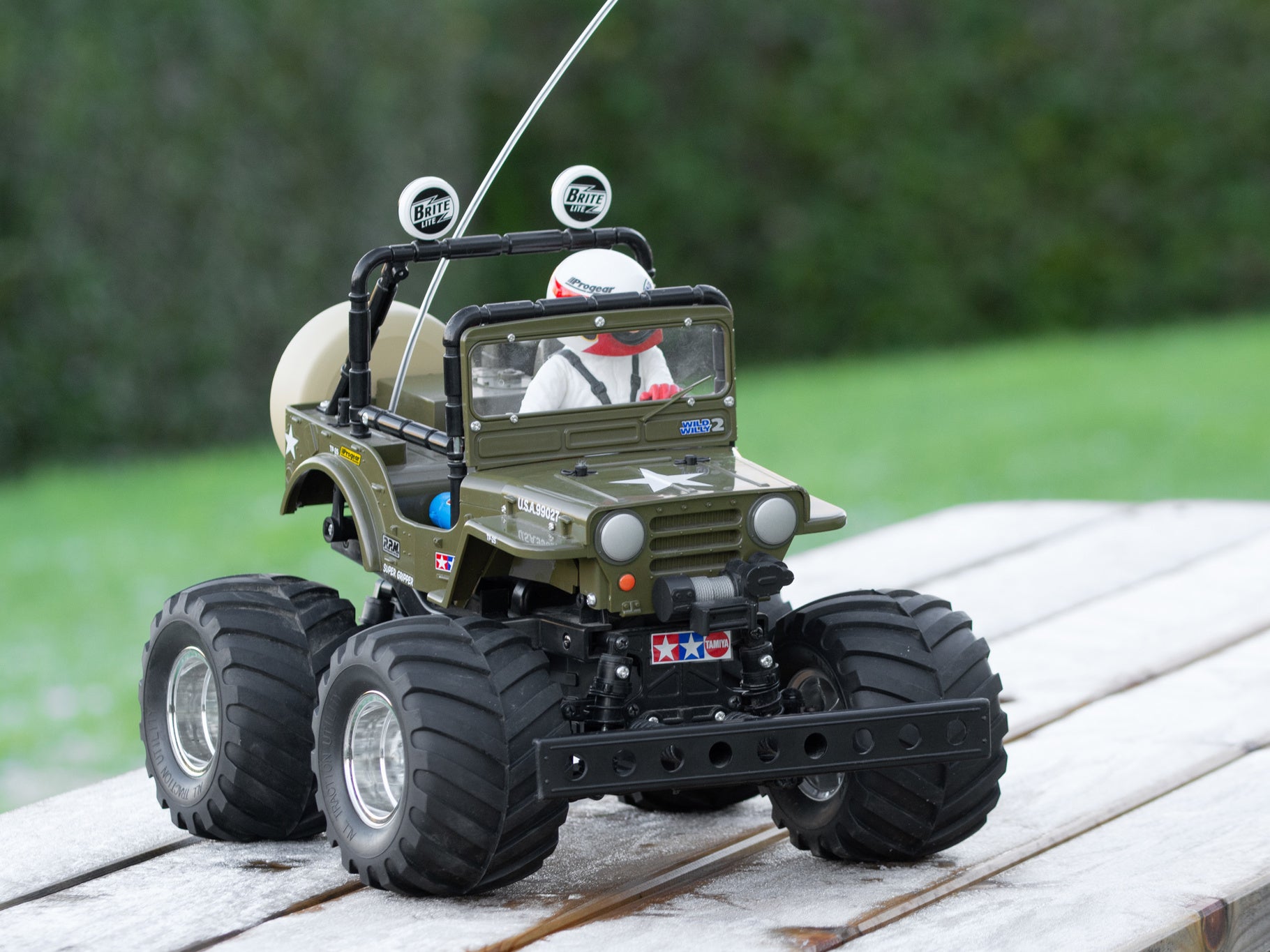Tamiya Wild Willy 2 (WR-02) 2000 Radio Control Car
