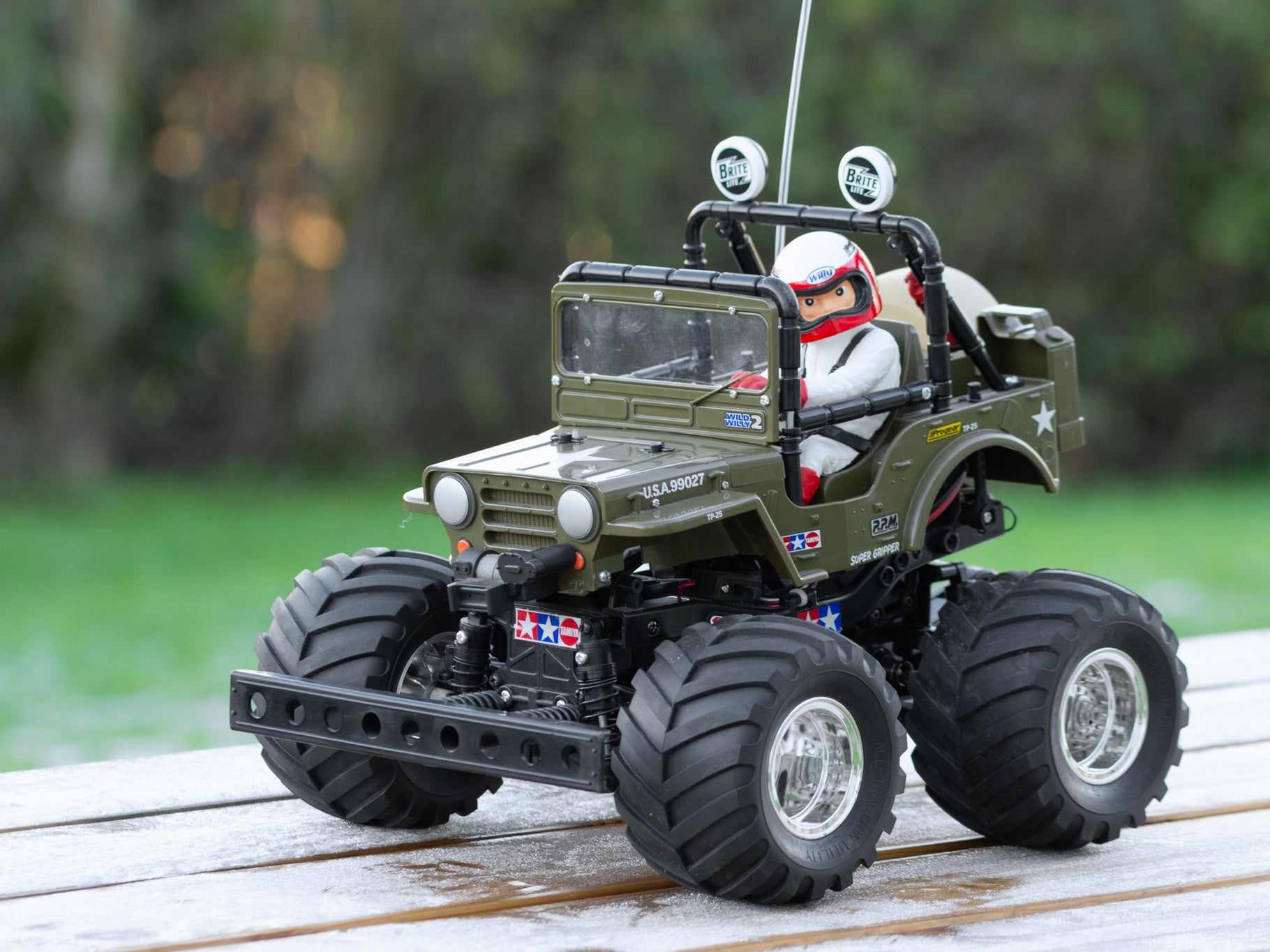 Tamiya Wild Willy 2 (WR-02) 2000 Radio Control Car