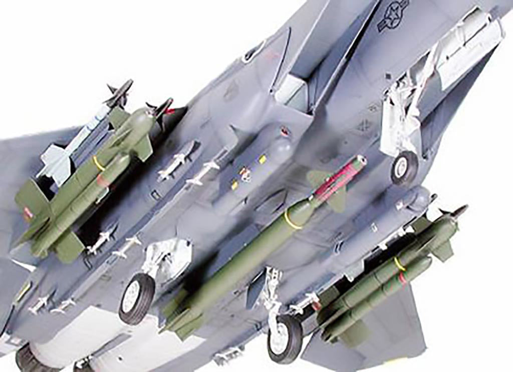 Tamiya F-15E Strike Eagle - 60312