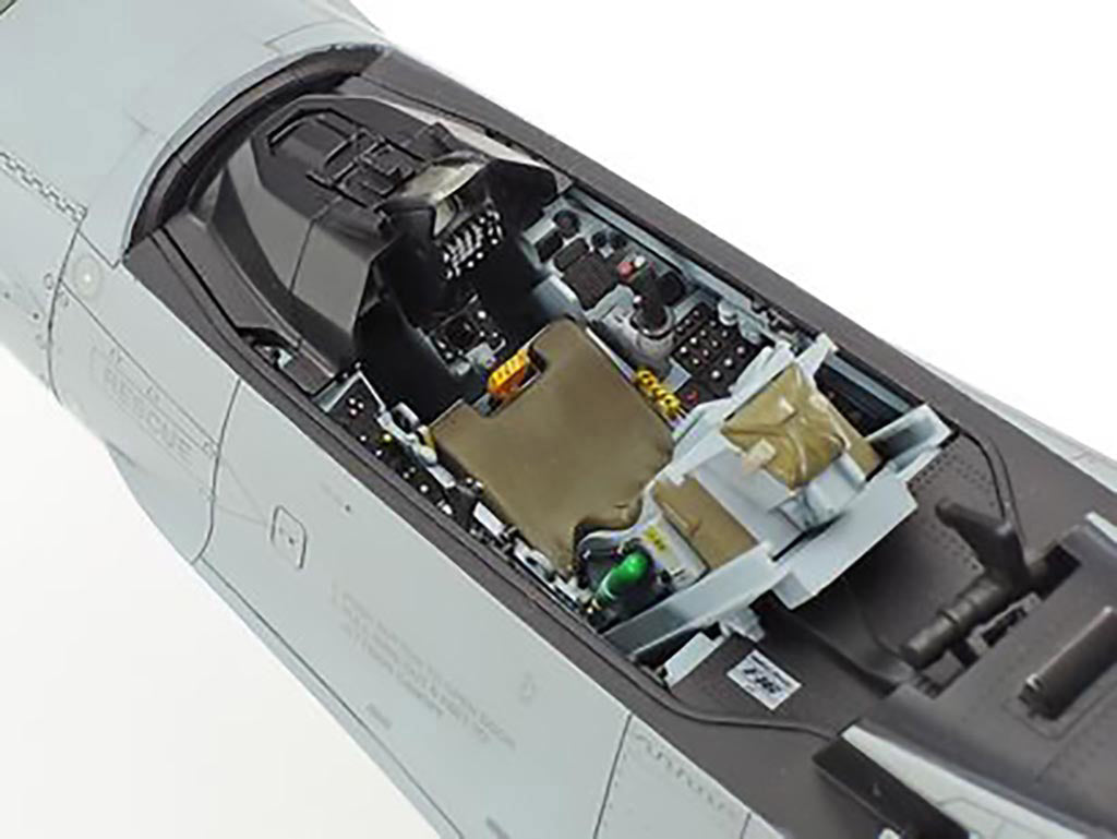 Tamiya Lockheed Martin F-16Cj Blk 50 60315
