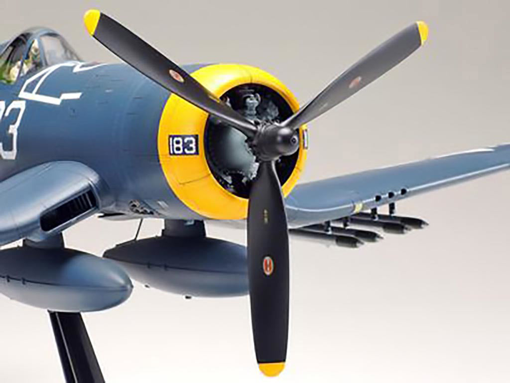 Tamiya Vought F4U-1D Corsair - 60327