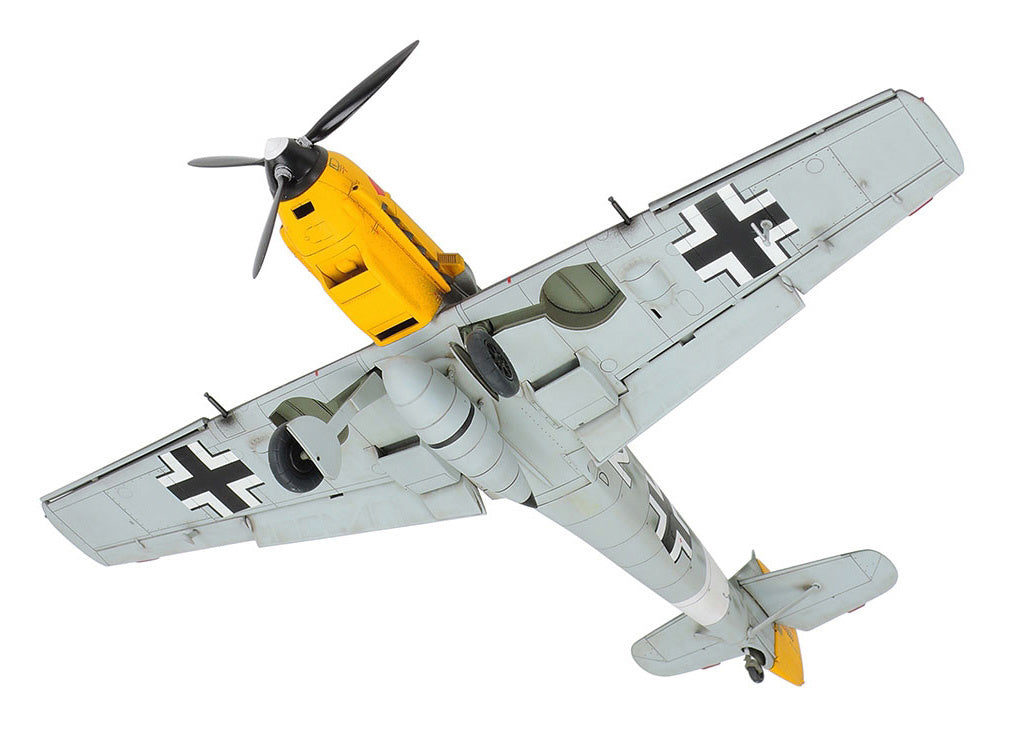 Tamiya 1/48 Messerschmitt Bf109E-4 7 Trop 61063