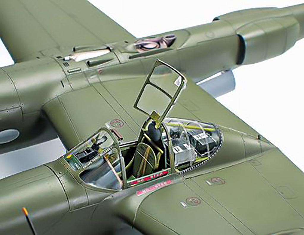 Tamiya Lockheed P-38 F/G Lightning 61120
