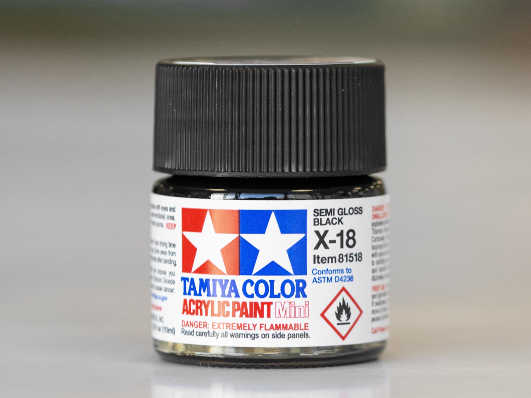 Tamiya Acrylic Paints 10Ml X18 Semi Gloss Black