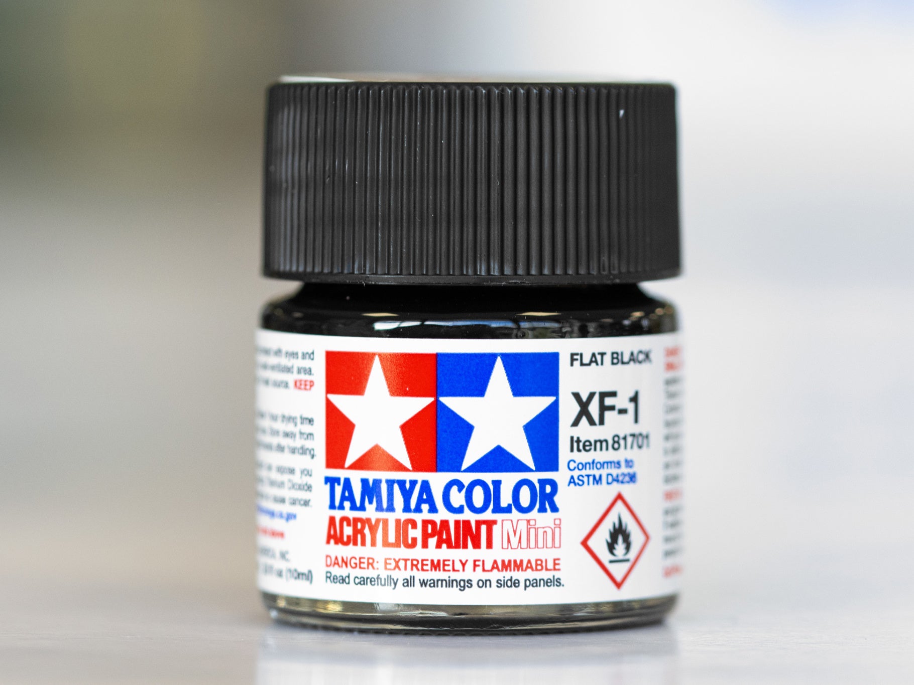 Tamiya Acrylic Paints 10ml Xf1 Flat Black