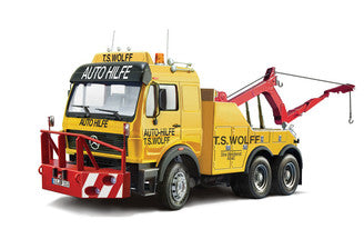Mercedes-Benz Wrecker Truck
