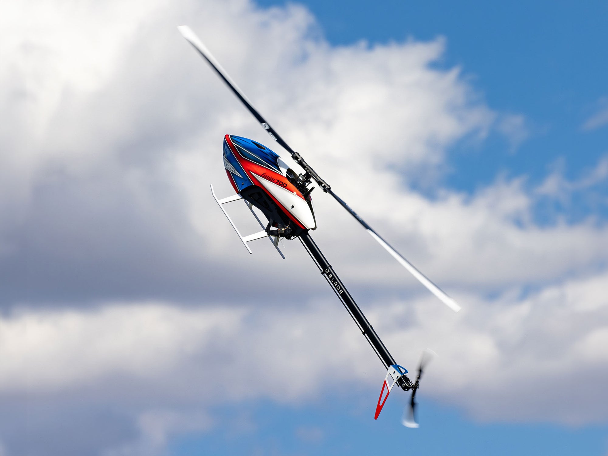 Fusion 700 Kit with Motor and Blades - A-BLH13075