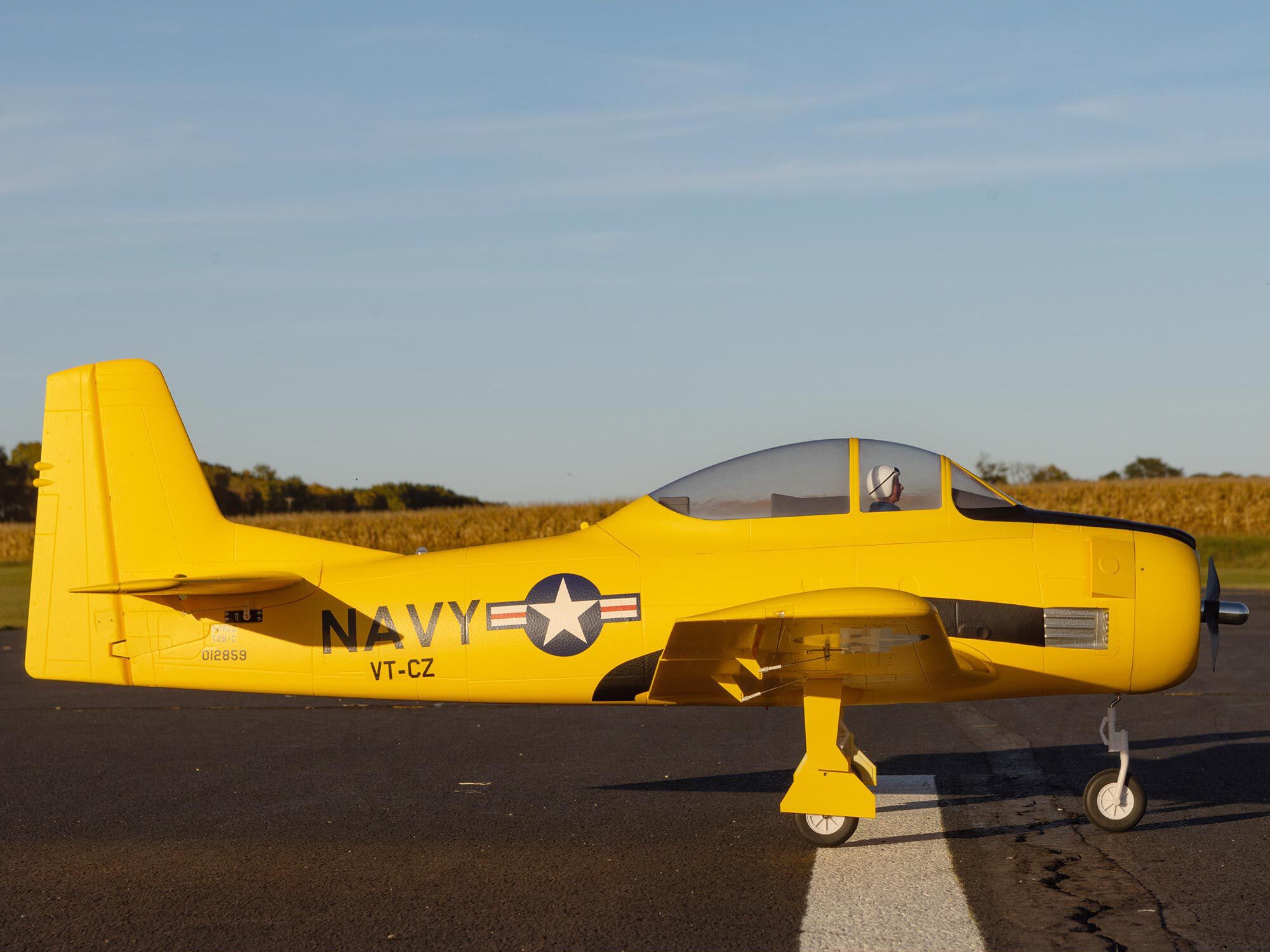 Carbon-Z T-28 Trojan 2.0m PNP