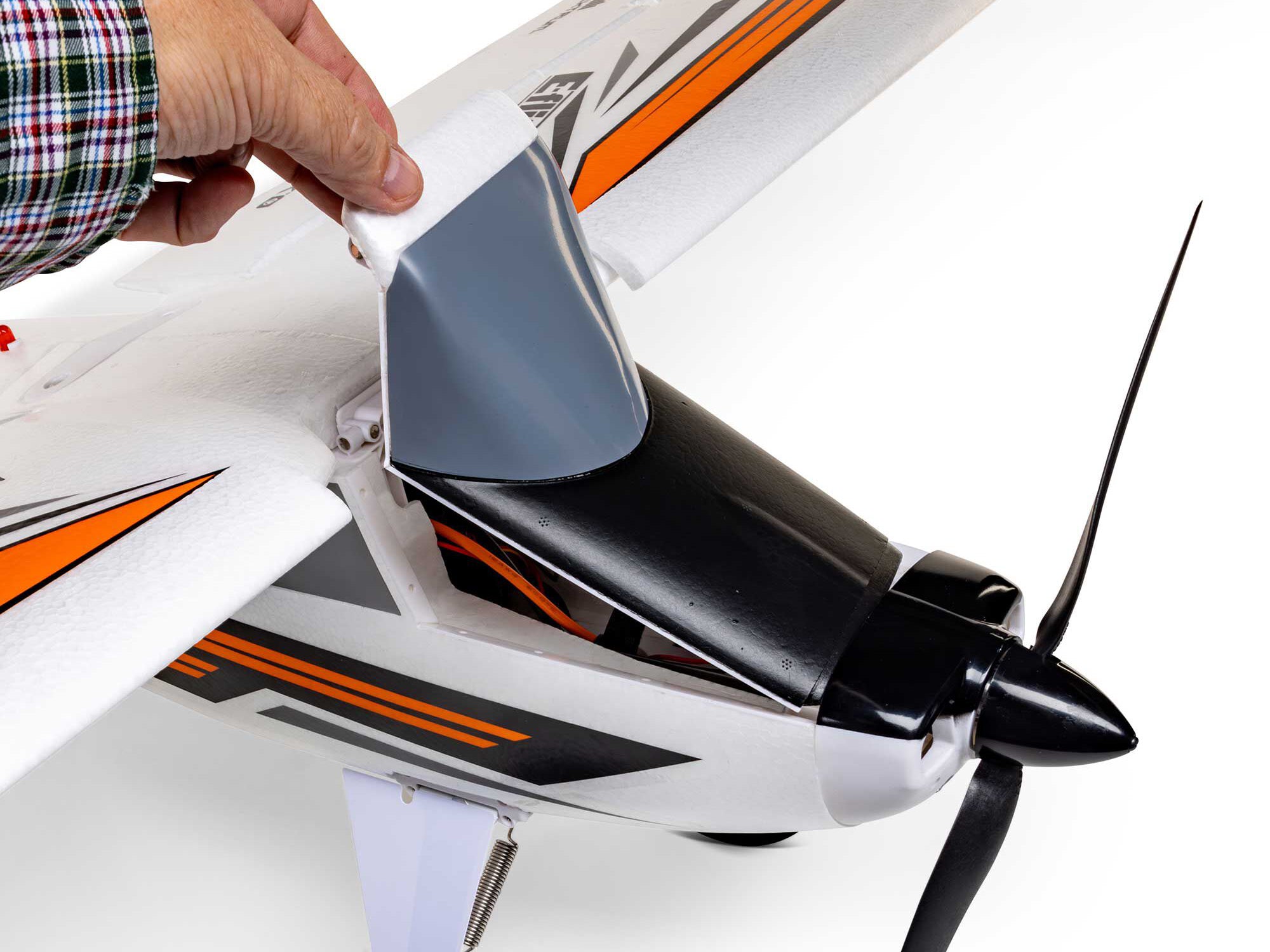 E-flite Night Timber X Evolution 1.2m BNF Basic with AS3X+ and SAFE