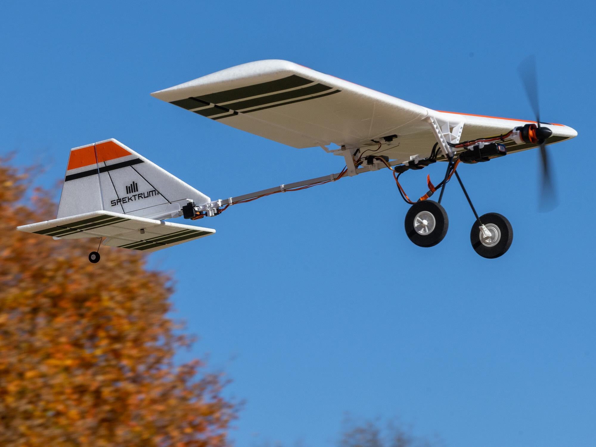 Slow Ultra Stick 1.2m BNF Basic with AS3X and SAFE Select