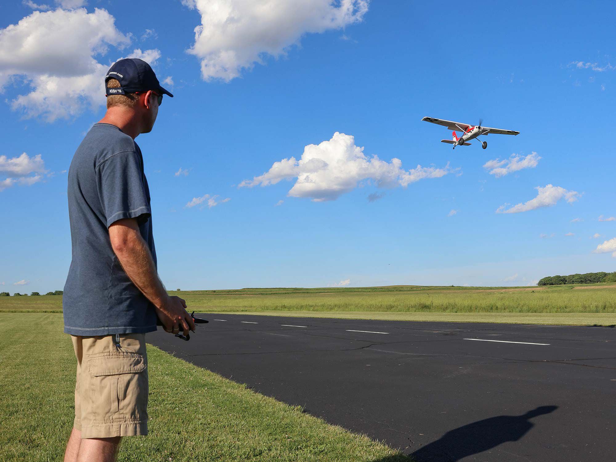 Carbon-Z Cessna 150T 2.1m BNF Basic