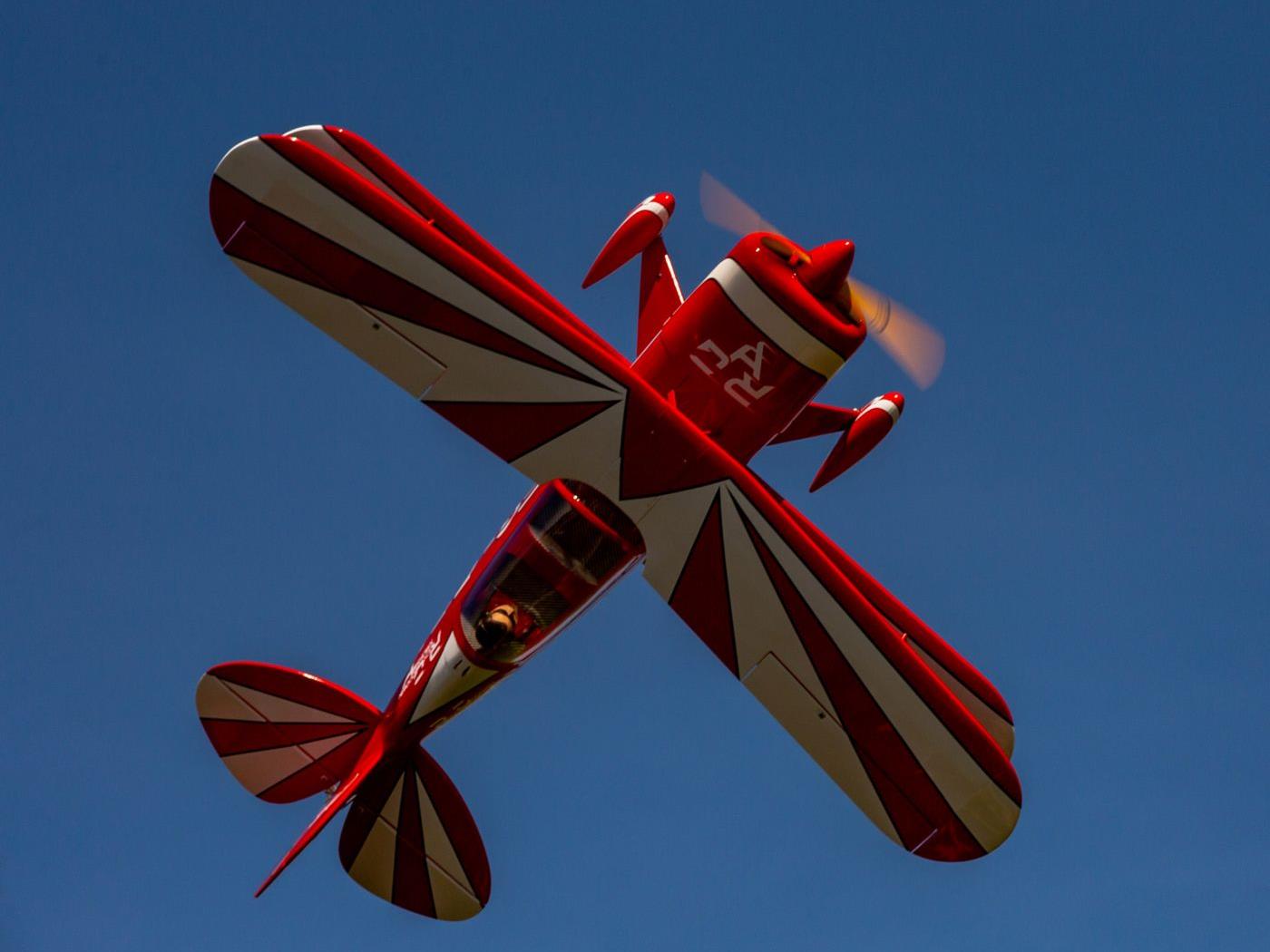 Pitts S-2B 50-60cc ARF