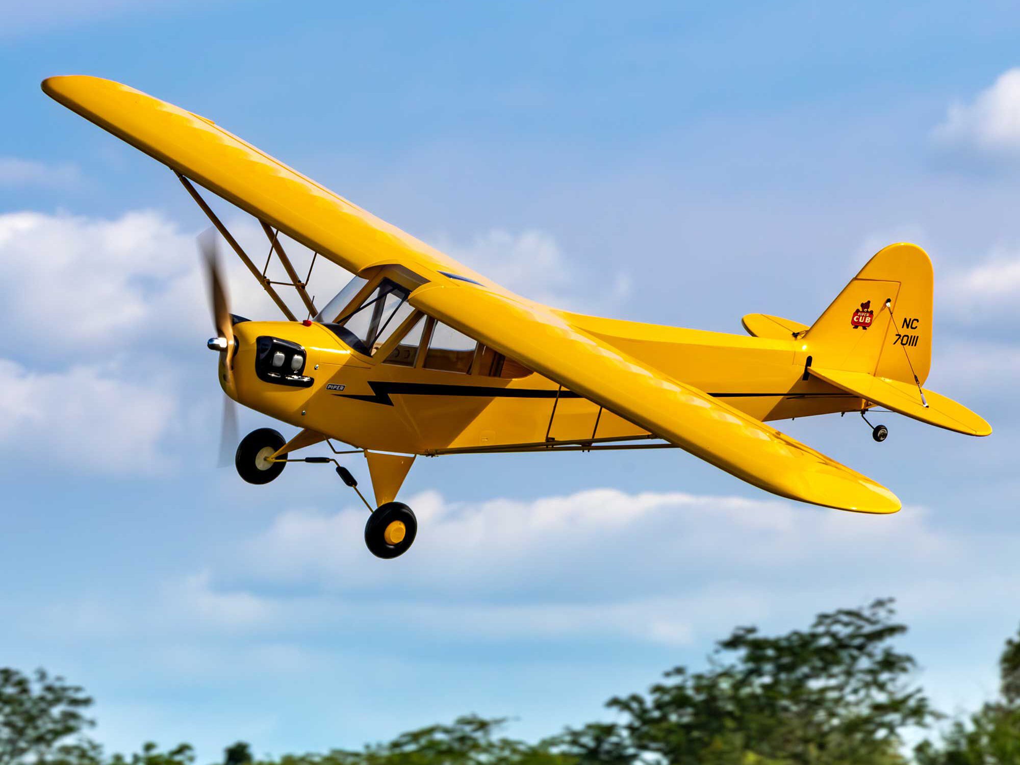 Hanger 9 J-3 Cub 10cc EP PNP, 82.5" with Receiver and Battery Combo A-HAN5175CEP