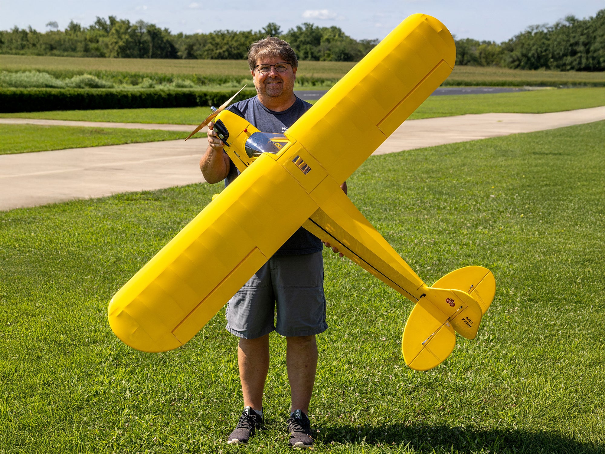 Hanger 9 J-3 Cub 10cc EP PNP, 82.5" with Receiver and Battery Combo A-HAN5175CEP