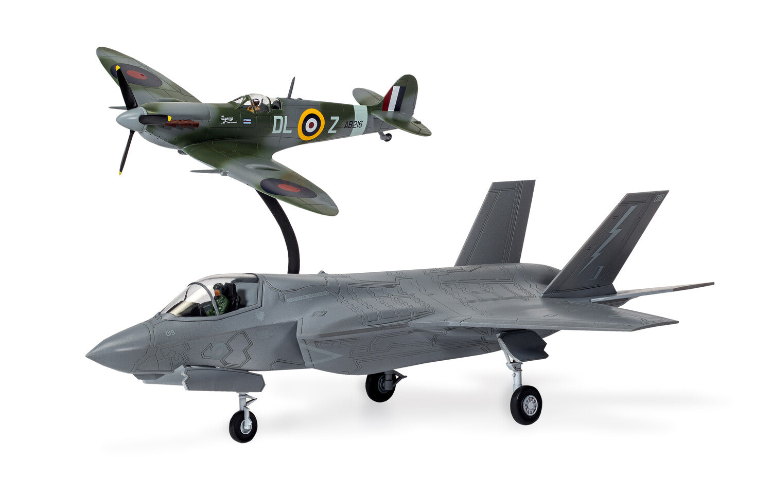 Then and Now Spitfire Mk Vc & F-35B Lightning II