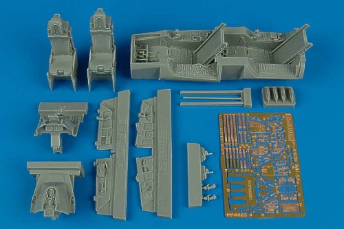 General-Dynamics F-16B MLU Fighting Falcon cockpit set (designed to be used with Hasegawa kits)(Aires sold out January 2026)