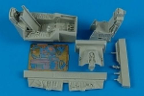 Lockheed-Martin F-16C Fighting Falcon Block 50/52 cockpit set (designed to be used with Kinetic Model kits)