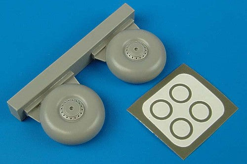 Avro Lancaster B.I/III wheels and paint masks (designed to be used with Revell kits)