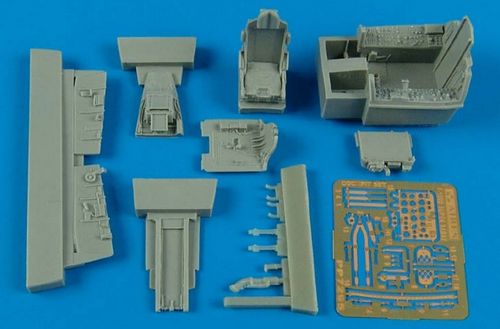 North-American F-100D Super Sabre cockpit set (designed to be used with Trumpeter kits)