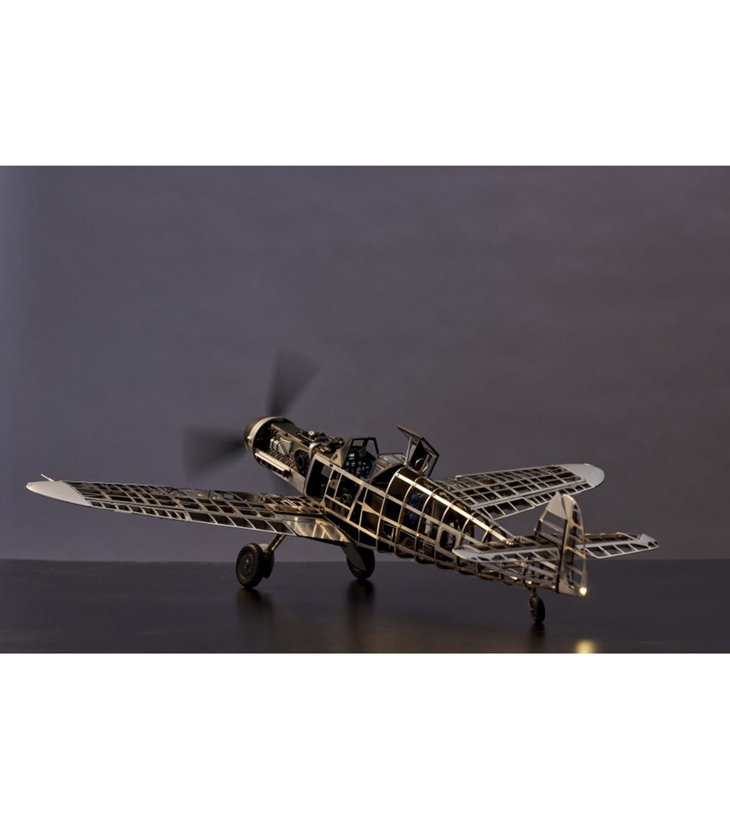 Artesania 1/16 Messerschmitt Bf109 Metal Model Kit With Lights