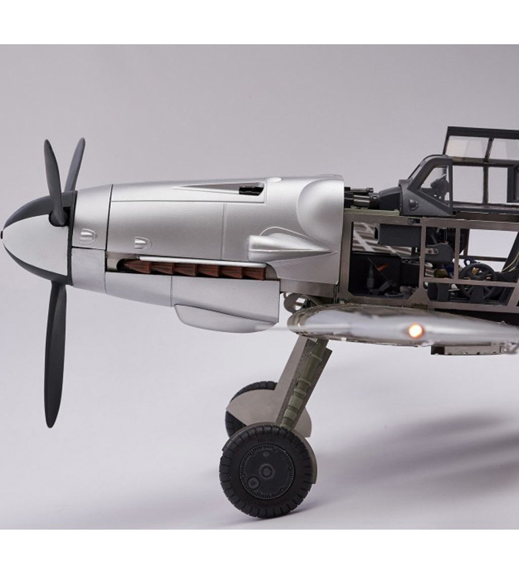 Artesania 1/16 Messerschmitt Bf109 Metal Model Kit With Lights