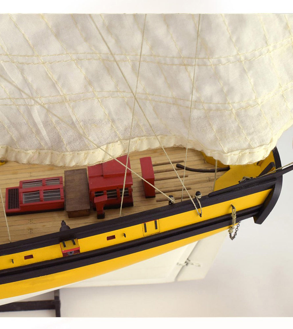 Artesania 1/50 Le Renard Corsair Cutter AL22401