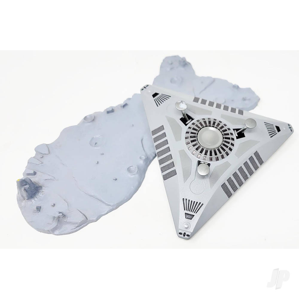 Atlantis Models TR3 UFO with Base (5in) AMC1011