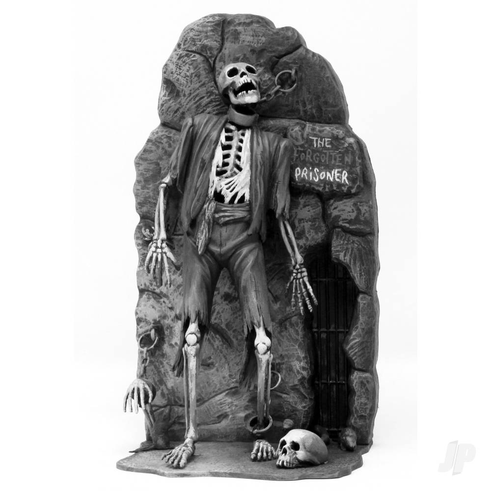 Atlantis Models 1:8 Forgotten Prisoner of Castle Mare Glow Edition AMCA453