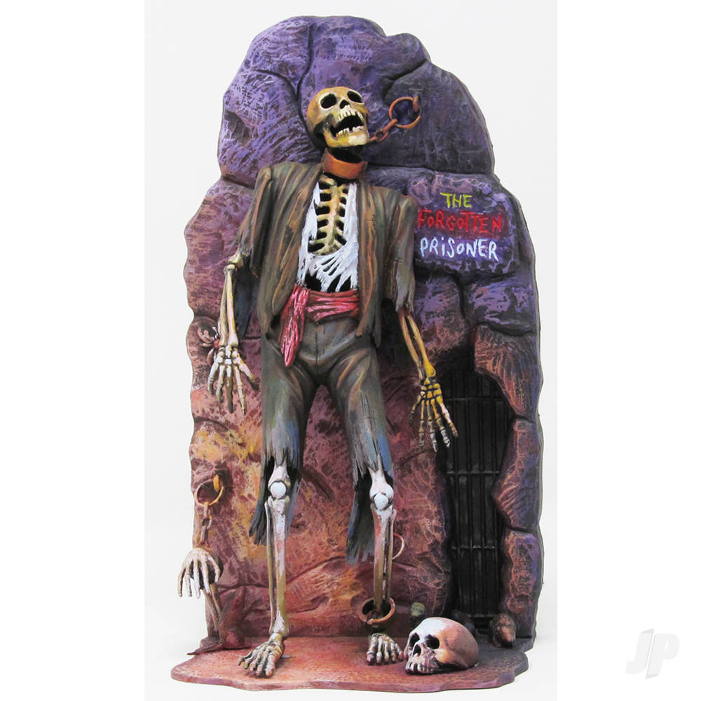 Atlantis Models 1:8 Forgotten Prisoner of Castle Mare Glow Edition AMCA453