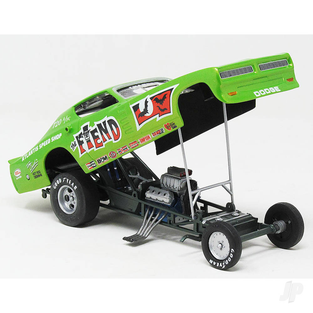Atlantis Models Snap Tom Daniel Fiend Funny Car AMCM8278