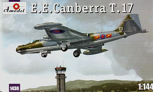 BAC/EE Canberra T.17