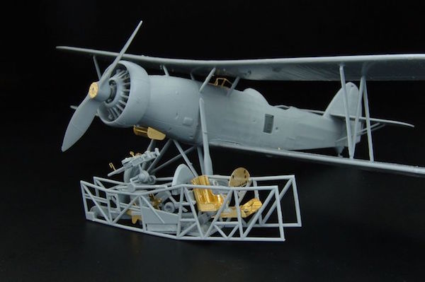 Letov S-328 etchings (designed to be used with Special Hobby kits)