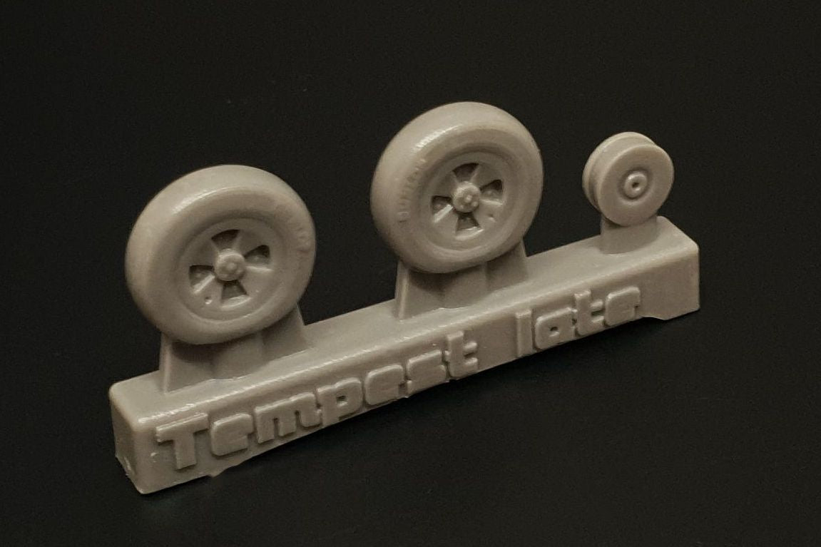 Hawker Tempest Mk.V wheels LATE (designed to be used with Academy and Airfix kits)