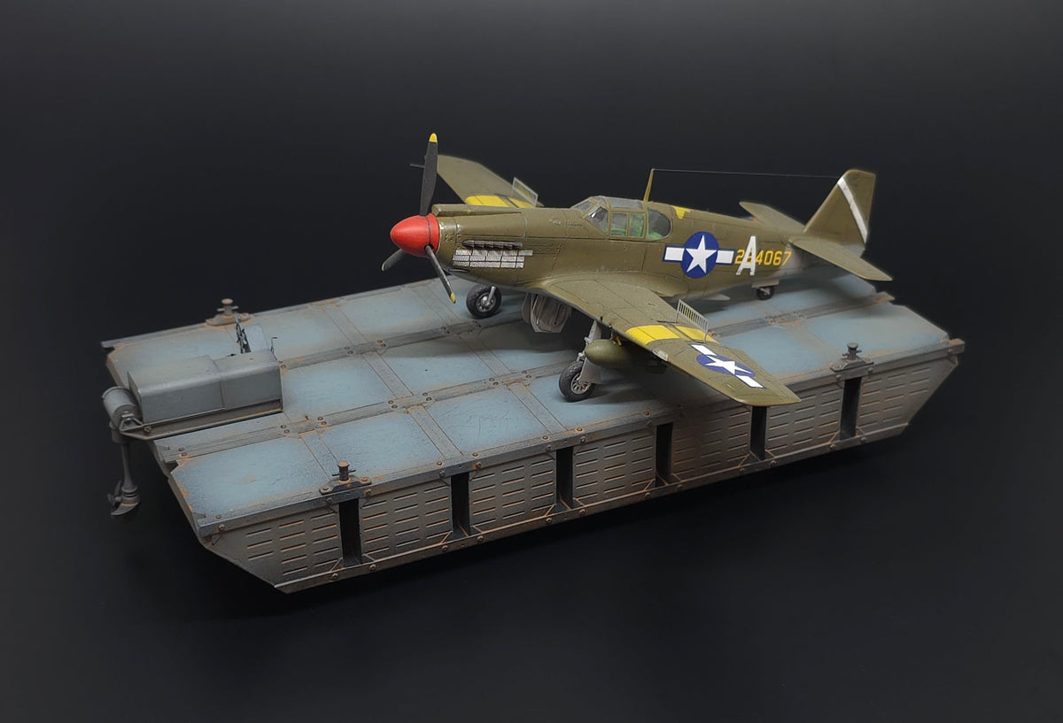 US Navy Seabees NL pontoon barge resin kit of U.S. seabee pontoon barge WWII