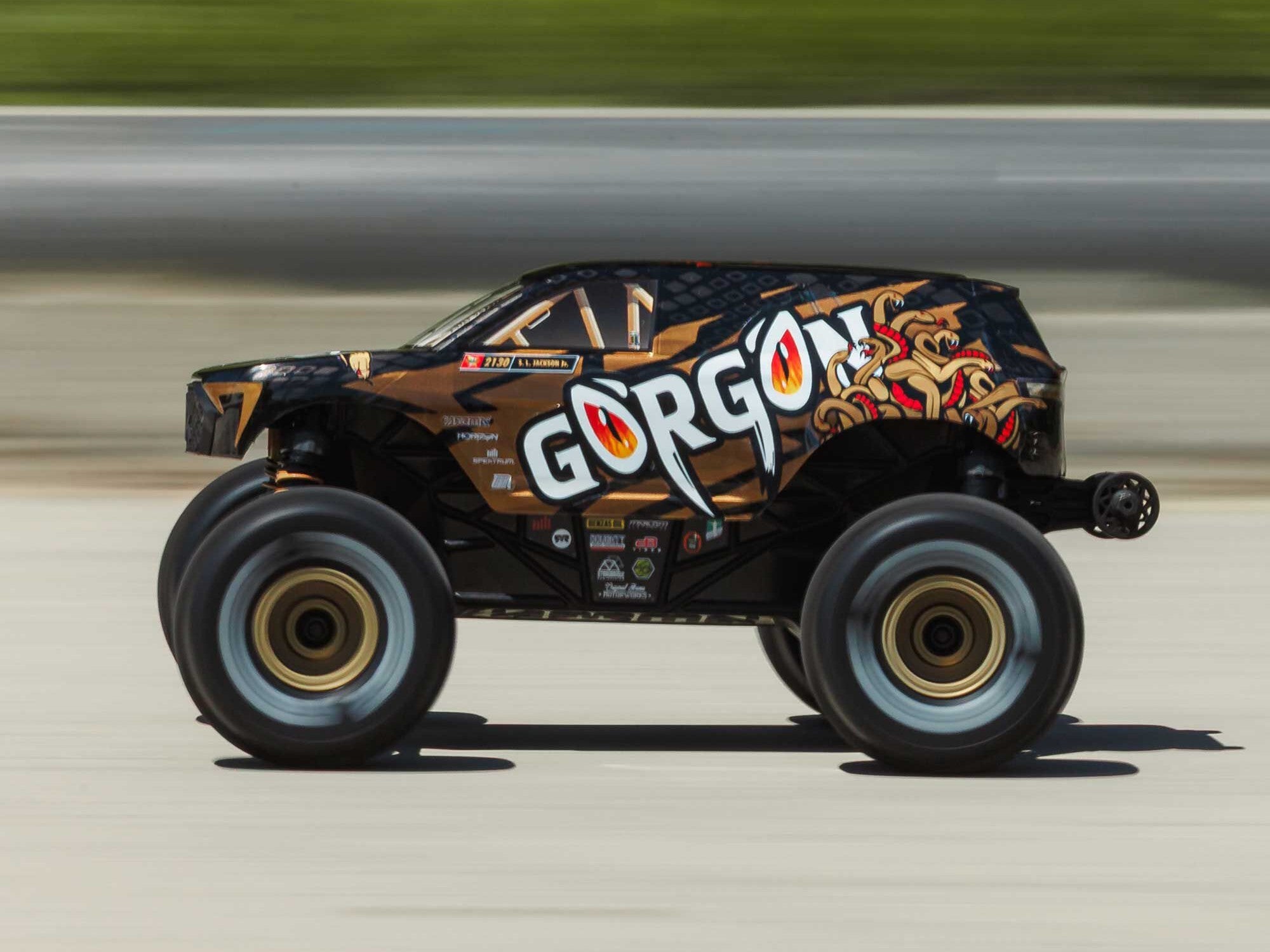 Arrma 1/16 GORGON GROM 4X4 RTR Monster Truck - Bronze