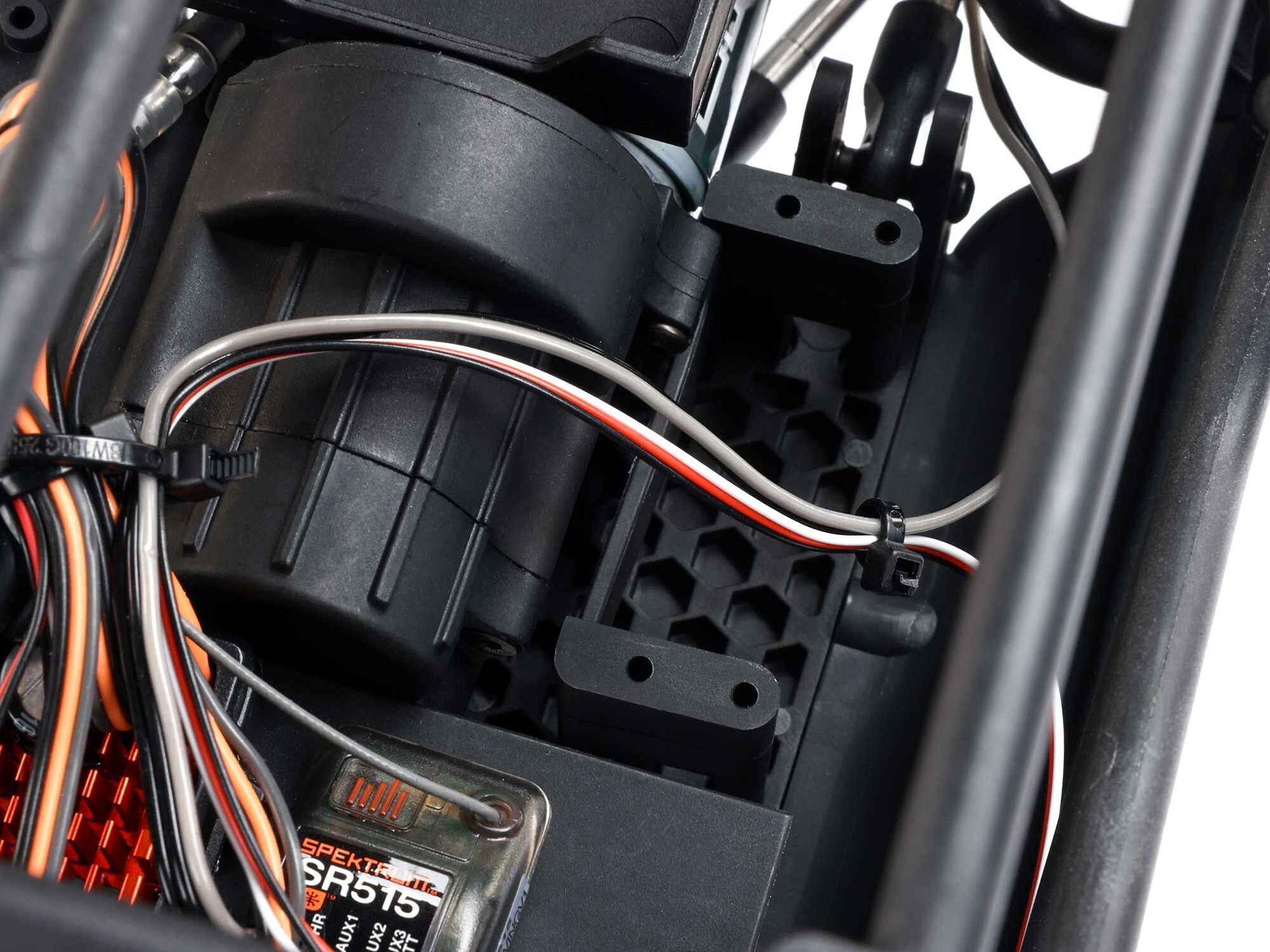 Axial 1/8 AXP8 Gilamon 2.2 4X4 RTR Trail Buggy Red C-AXI-1207T2